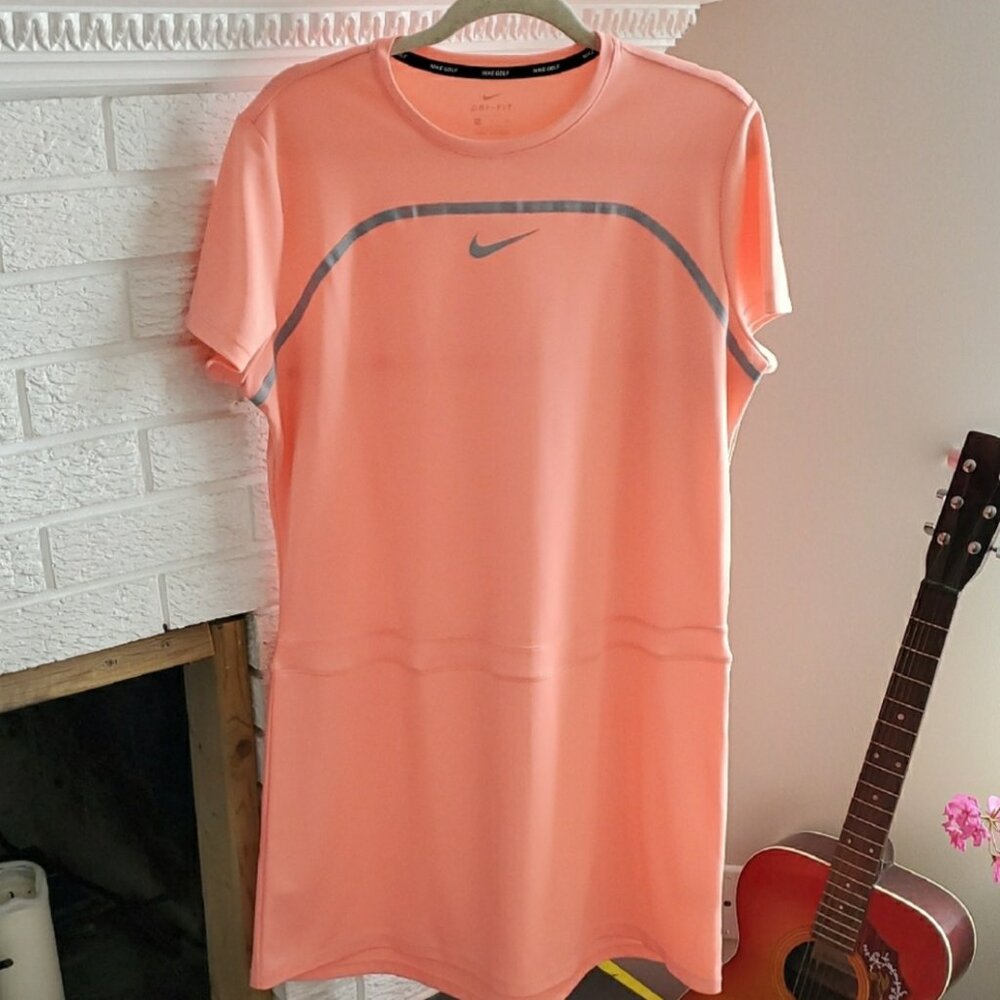 Nike Golf  Women's Dry Fit Peach Orange Short Sleeve Mini sports Dress Size XL